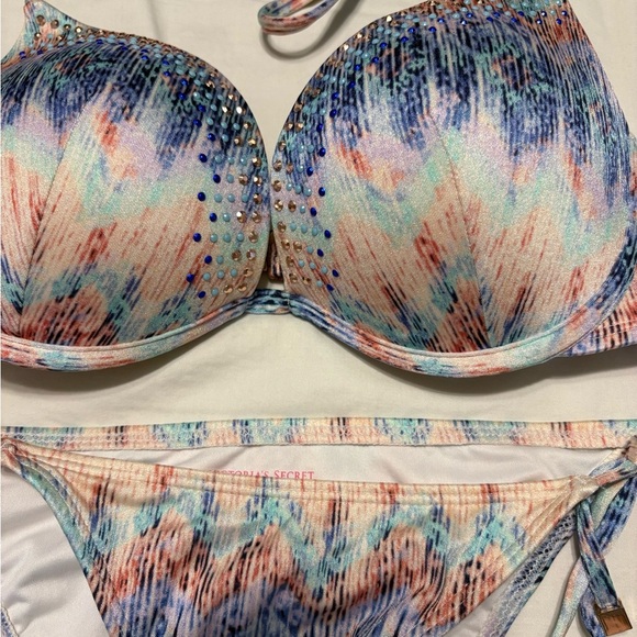 Victoria's Secret Pastel Bikini Set - Picture 2 of 5